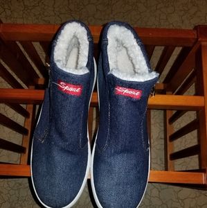DENIM BOOTIES WITH FAUX FUR LINING